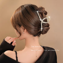 Sparkling Rhinestone Bow Clutcher – Elegant Updo Accessory for Special Occasions