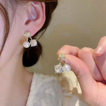 Elegant Crystal and Pearl Drop Earrings