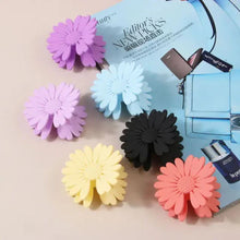 Matte Daisy Flower Hair Clutcher – Soft Touch Pastel Clips