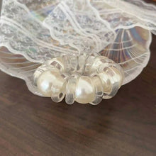 Transparent Zigzag Pearl Scrunchie